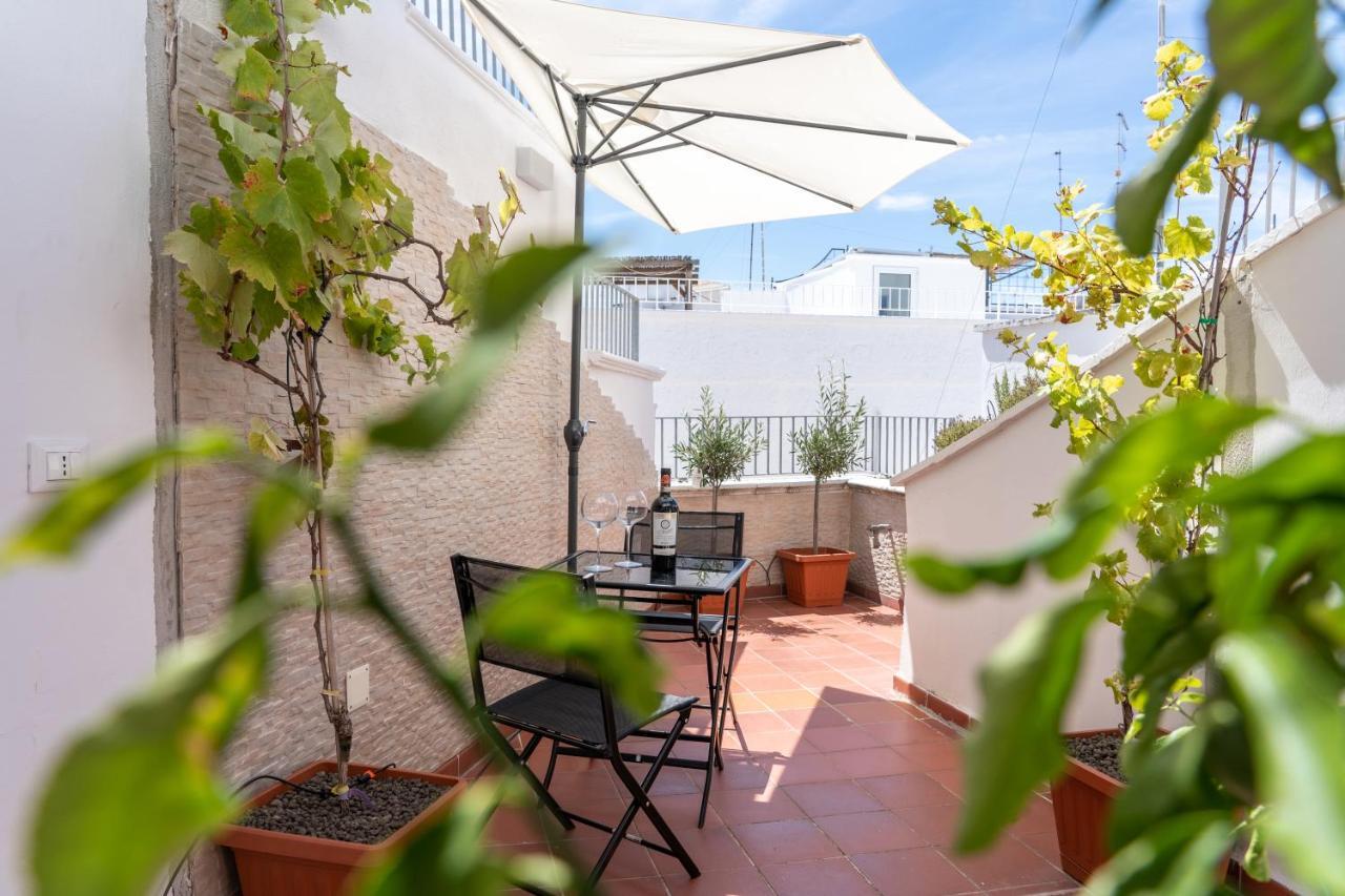 Wineart House, Terracielo Indipendente Nel Centro Di Monopoli公寓 外观 照片